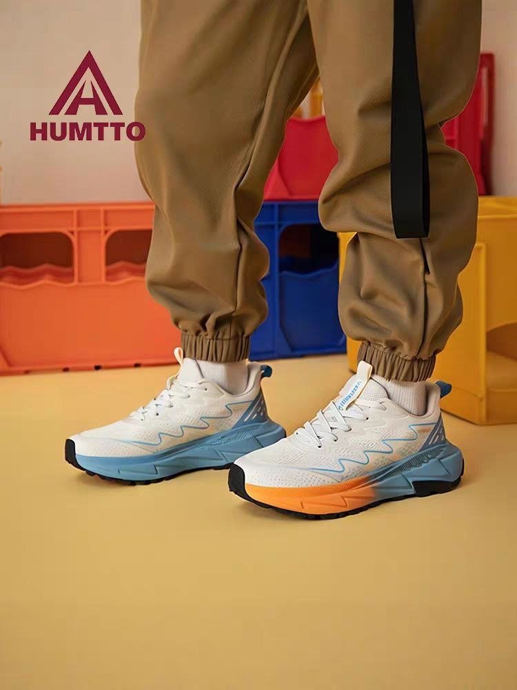 SPORT SHOES