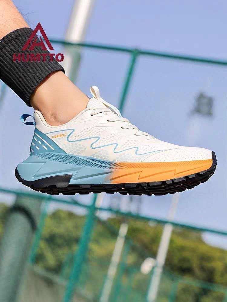SPORT SHOES